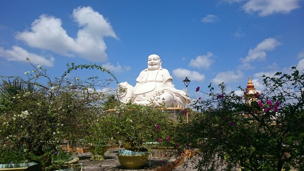 sitting buddha